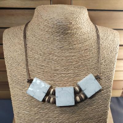 Collier 3 carrés Beige